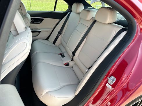 Used 2024 Mercedes-Benz C 300 Sedan w/ Pinnacle Trim Package image 21