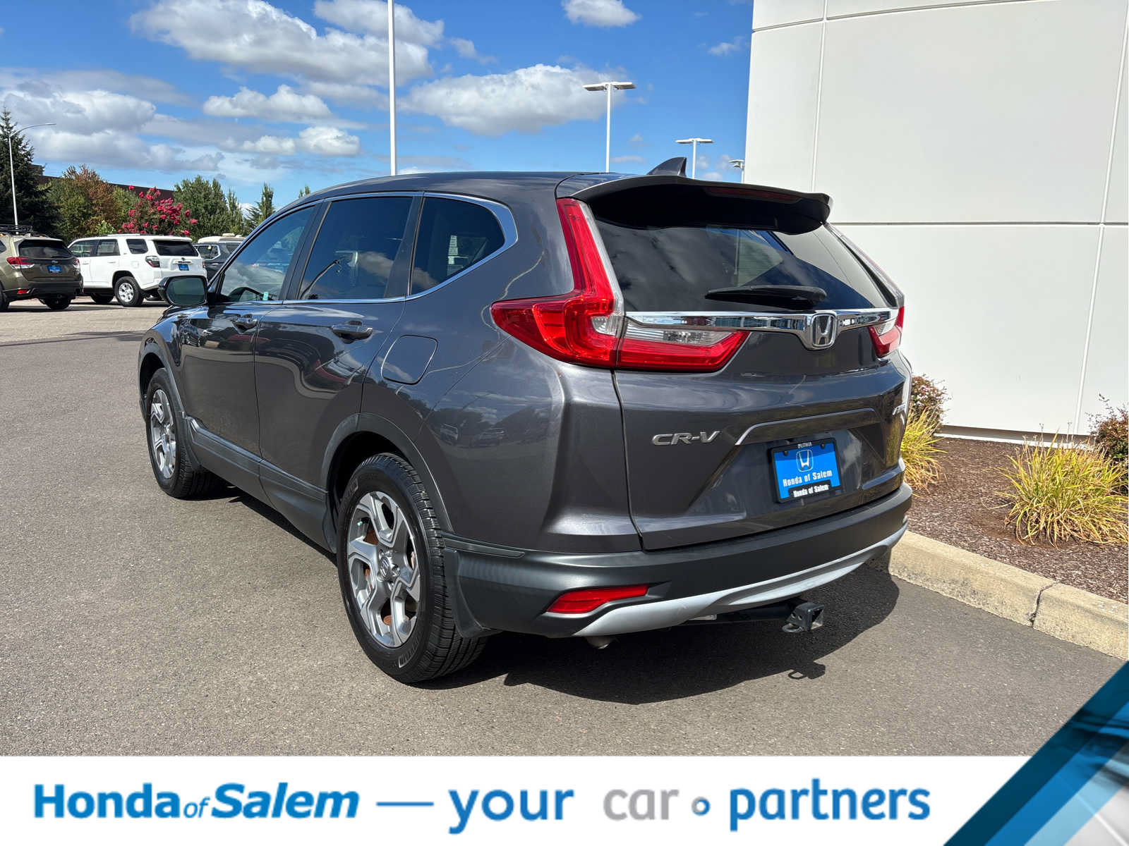 Used 2017 Honda CR-V EX-L image 4