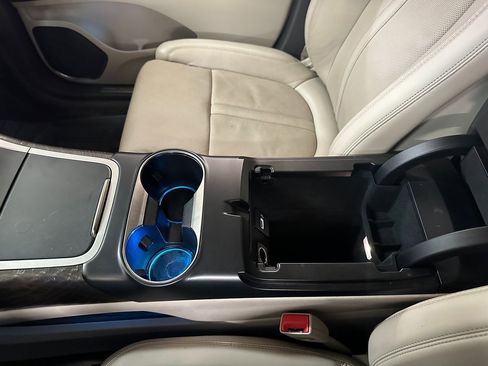 Used 2019 Lincoln Nautilus Reserve image 32