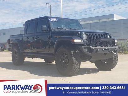 Used 2023 Jeep Gladiator Sport