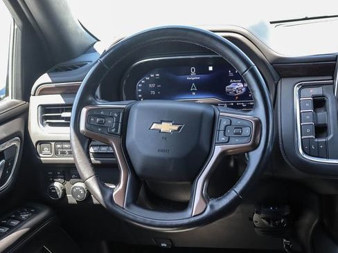 Used 2022 Chevrolet Tahoe High Country AWD/4WD image 16