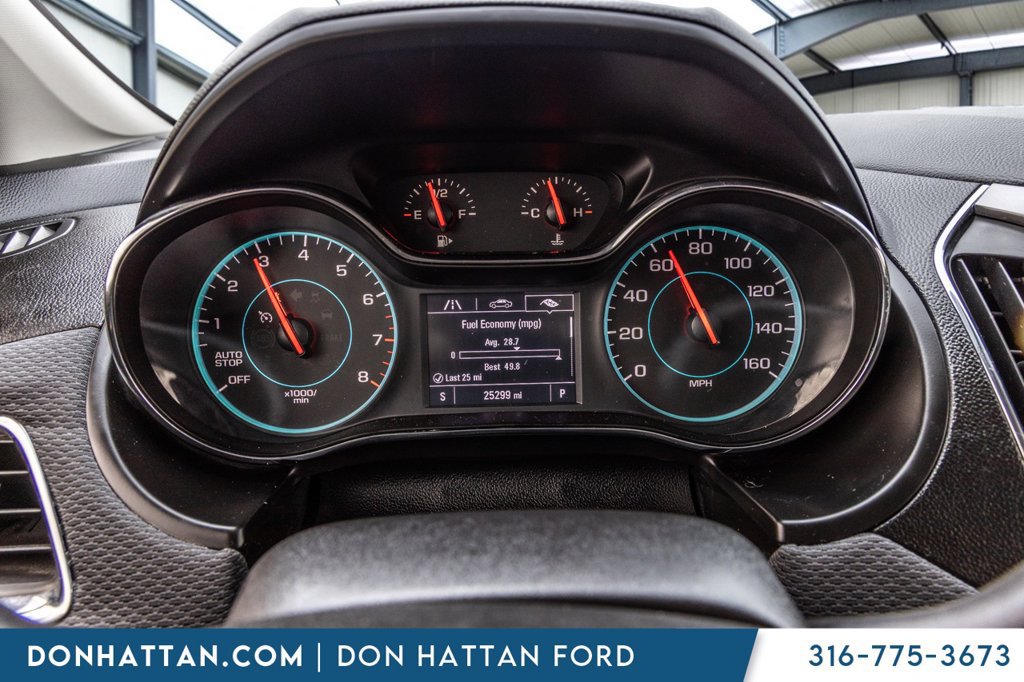 Used 2018 Chevrolet Cruze LT w/ Convenience Package FWD image 7