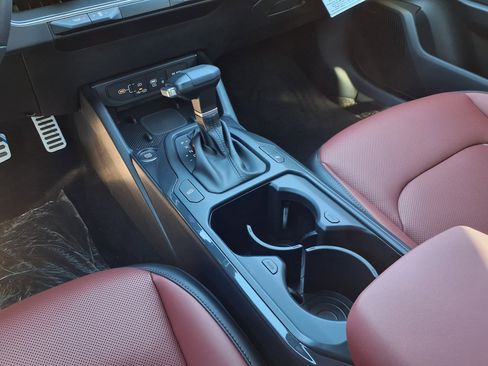 New 2025 Kia K4 GT-Line Turbo image 9