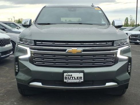 Used 2023 Chevrolet Suburban Premier AWD/4WD image 30