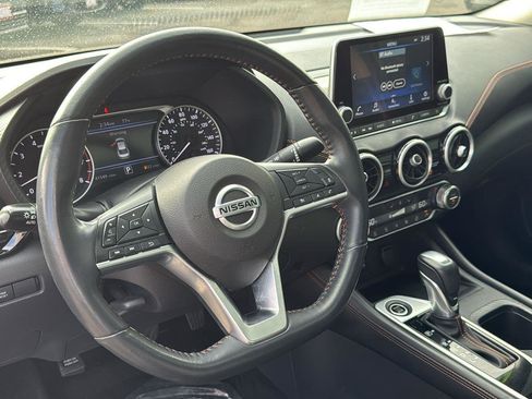 Used 2023 Nissan Sentra SR w/ SR Premium Package image 20
