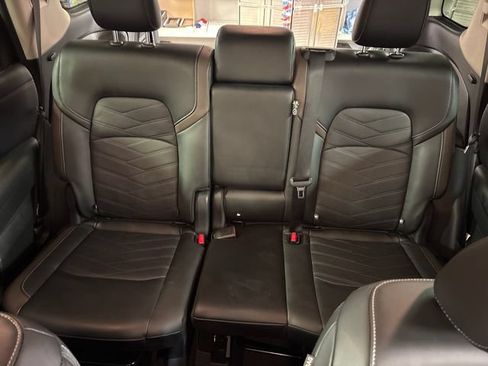 Certified 2025 Nissan Pathfinder Platinum w/ Cargo Package FWD image 42