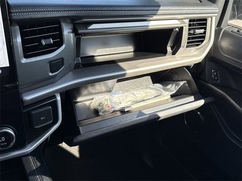 Used 2024 Ford Expedition XLT image 25