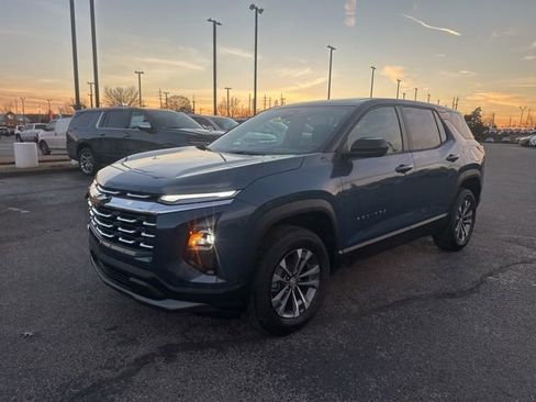 New 2026 Chevrolet Equinox LT image 7