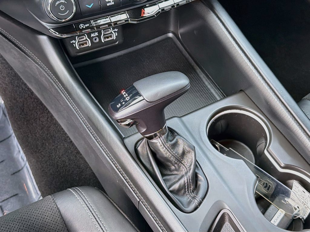 Used 2022 Dodge Durango GT AWD/4WD image 16