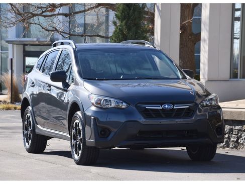 Certified 2023 Subaru Crosstrek 2.0i image 2