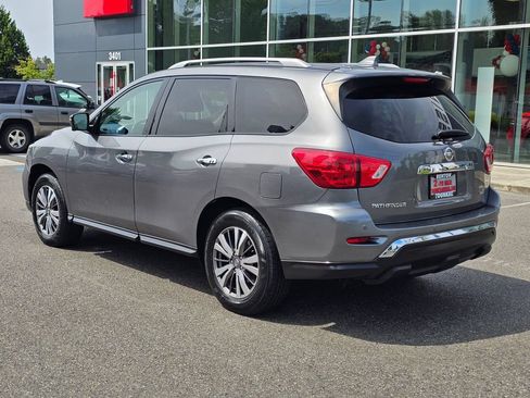 Used 2020 Nissan Pathfinder SL AWD/4WD image 7