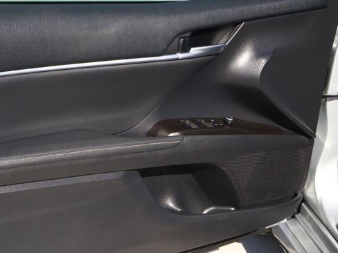 Used 2024 Toyota Camry XSE image 16