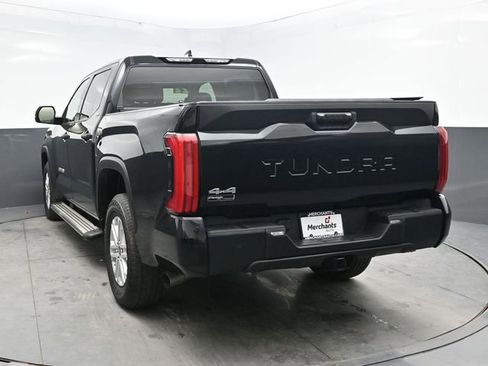 Used 2022 Toyota Tundra SR5 AWD/4WD image 5