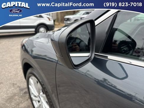 Certified 2022 Ford Escape Titanium w/ Titanium Elite Package image 14