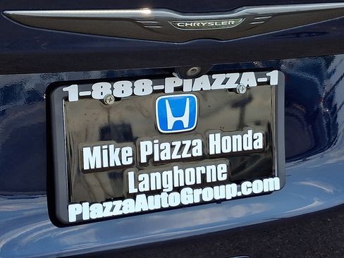 Used 2020 Chrysler Pacifica Touring-L Plus w/ S Appearance Package FWD image 31