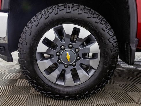 Used 2024 Chevrolet Silverado 2500 LT w/ All Star Edition image 50