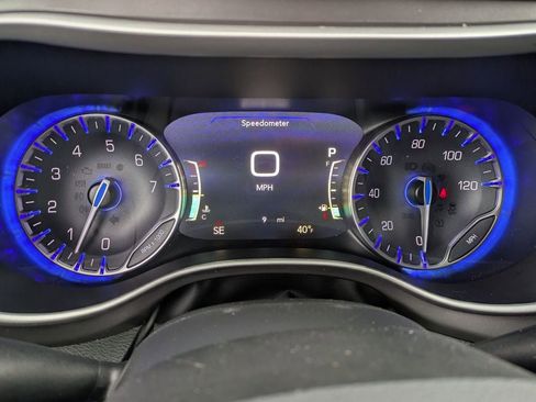 New 2026 Chrysler Pacifica Select FWD image 17