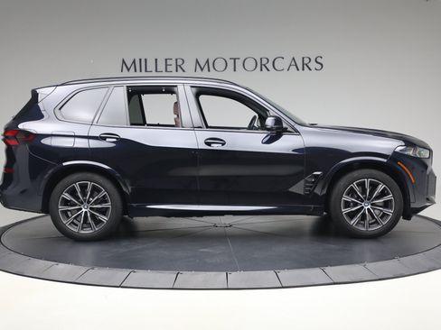 Used 2024 BMW X5 xDrive50e w/ Executive Package AWD/4WD image 9