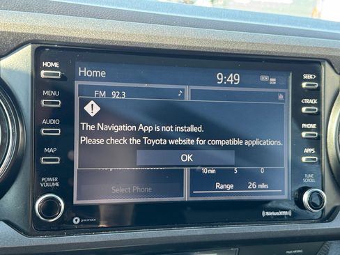 Used 2021 Toyota Tacoma TRD Off-Road w/ Technology Package image 21