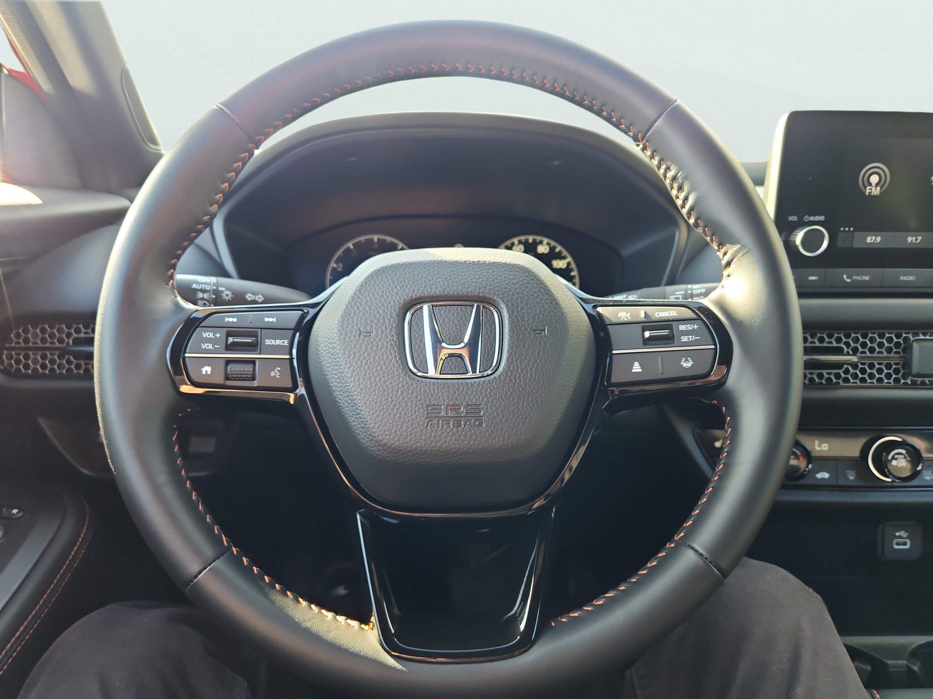 Certified 2025 Honda HR-V Sport image 19