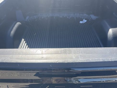 Used 2019 Chevrolet Silverado 1500 Custom Trail Boss w/ Custom Convenience Package image 8