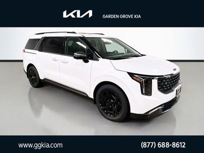 New 2026 Kia Carnival SX