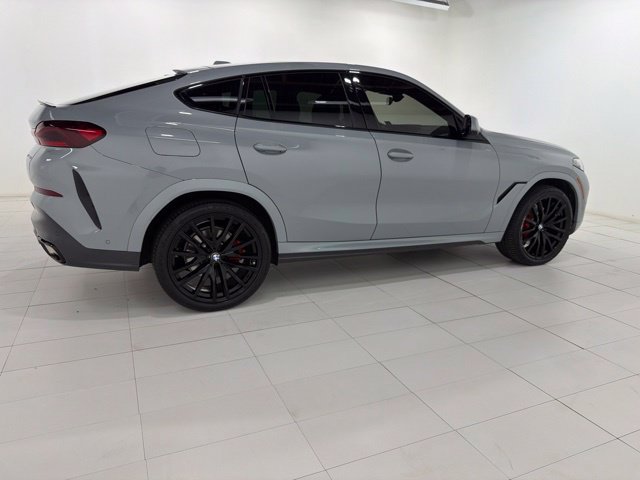 Used 2024 BMW X6 xDrive40i w/ Premium Package AWD/4WD image 6
