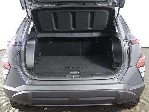 Used 2024 Hyundai Kona SEL w/ Convenience Package AWD/4WD image 18