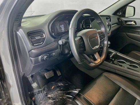 Used 2023 Dodge Durango GT AWD/4WD image 9
