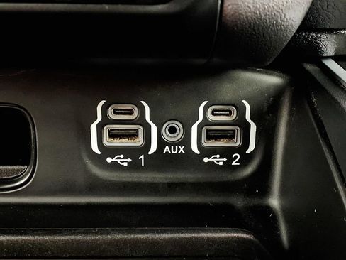 Used 2023 RAM 1500 Big Horn AWD/4WD image 24