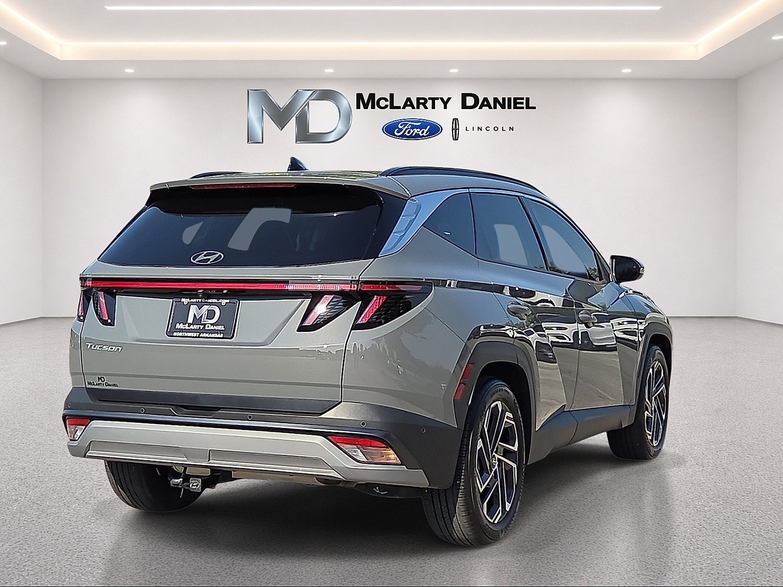 Used 2025 Hyundai Tucson Limited FWD image 5