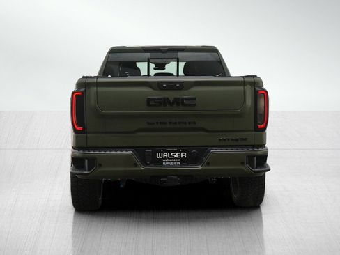 Used 2022 GMC Sierra 1500 AT4X image 4