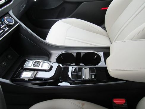 Used 2023 Hyundai Sonata SEL image 42