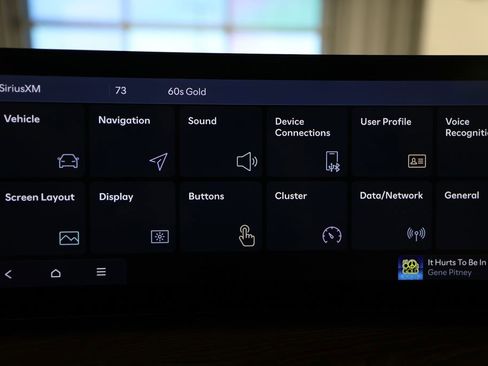 Used 2025 Hyundai Santa Fe Limited image 35