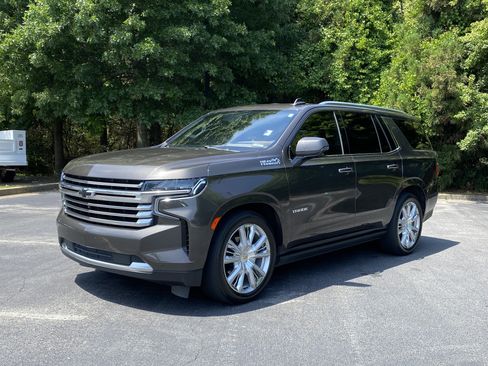 Used 2021 Chevrolet Tahoe High Country AWD/4WD image 5