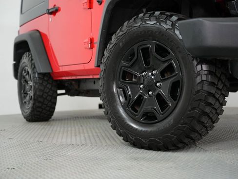 Used 2016 Jeep Wrangler Sport image 17
