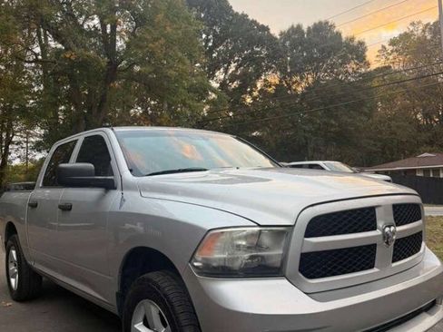 Used 2013 RAM 1500 Express RWD image 8