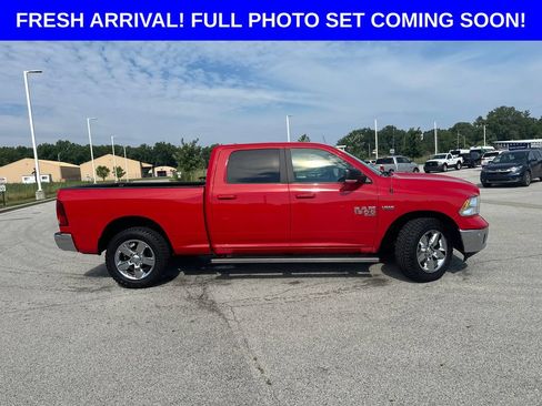 Used 2019 RAM 1500 Big Horn AWD/4WD image 2