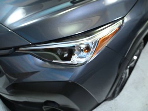 Used 2025 Subaru Crosstrek 2.0i Premium image 13