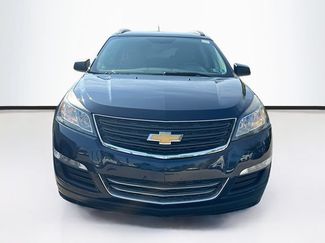 Used 2017 Chevrolet Traverse LS FWD video 2