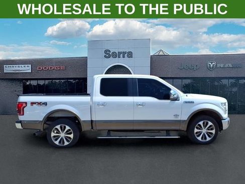 Used 2015 Ford F150 King Ranch w/ Equipment Group 601A Luxury AWD/4WD image 8