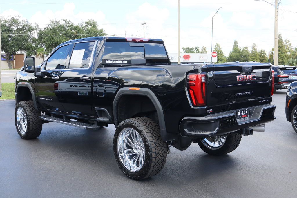 Used 2025 GMC Sierra 2500 Denali w/ Denali Reserve Package AWD/4WD image 7