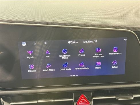 Used 2023 Kia Niro EX Touring image 14