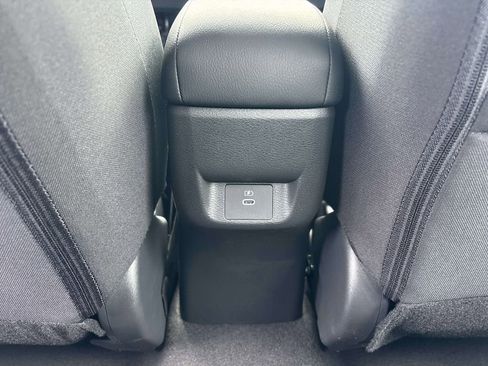 Used 2025 Nissan Versa SV w/ Trunk Package image 13