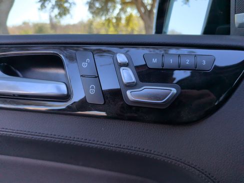 Used 2018 Mercedes-Benz GLE 43 AMG 4MATIC image 27