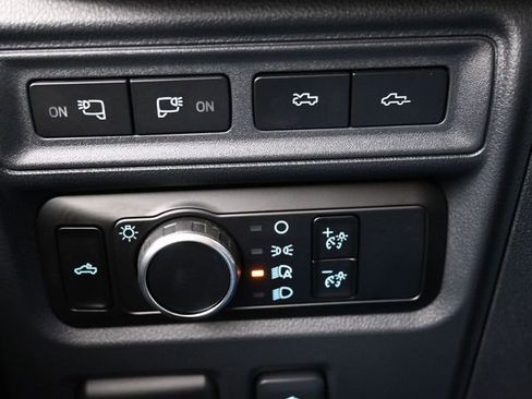 Used 2024 Ford F150 Lightning Lariat image 22