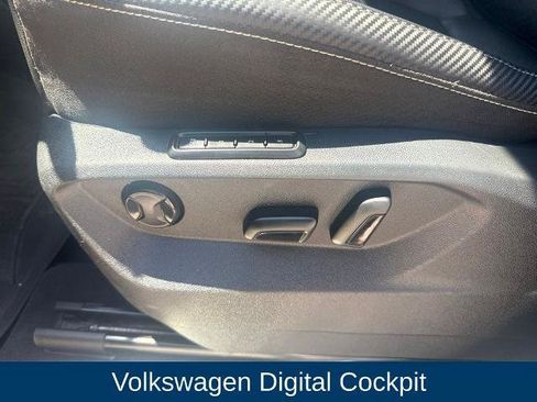 Used 2023 Volkswagen Atlas Cross Sport SEL R-Line AWD/4WD image 14