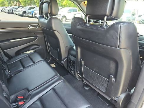 Used 2020 Jeep Grand Cherokee Limited RWD image 13