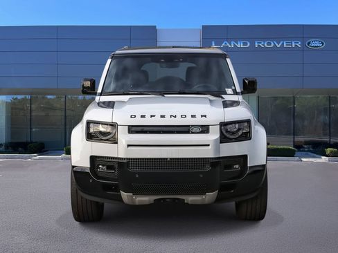 New 2025 Land Rover Defender 130 V8 image 2