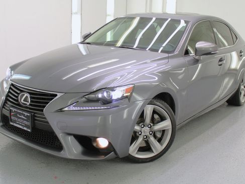 Used 2014 Lexus IS 350 image 28